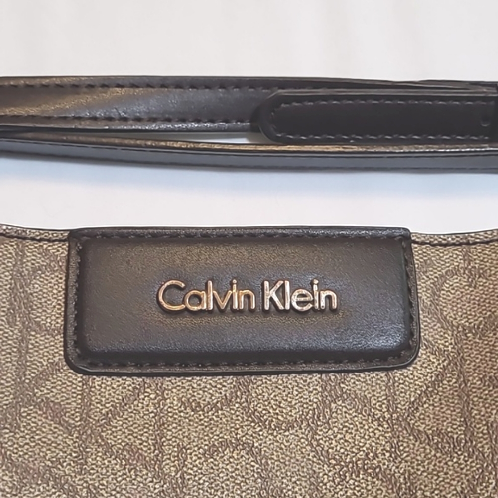 Calvin Klein bag - Picture 3 of 11